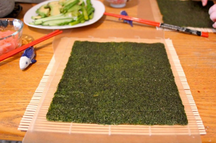 Makizushi Sushi Rolls at Home: Set Up Makizushi Sushi Rolls at Home: Set Up