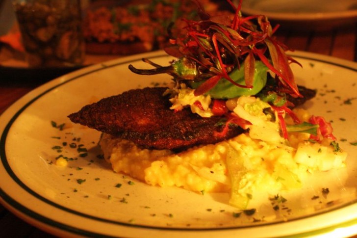 Slurping Dinner at L & E Oyster Bar
