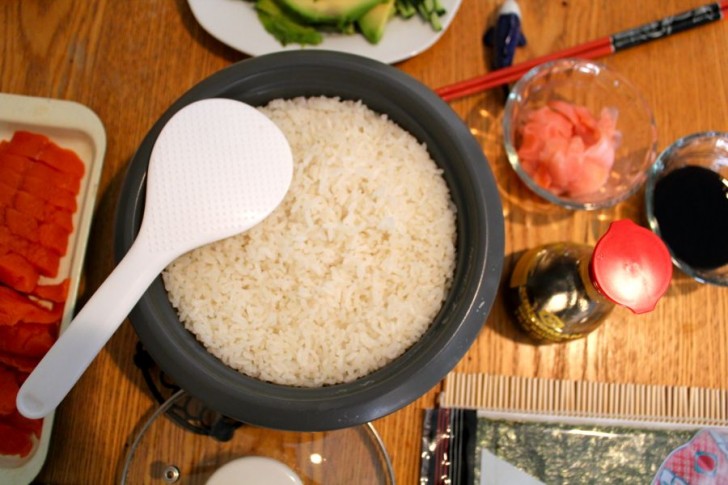 Throw a Sushi Party!: Sushi Rice Throw a Sushi Party!: Sushi Rice