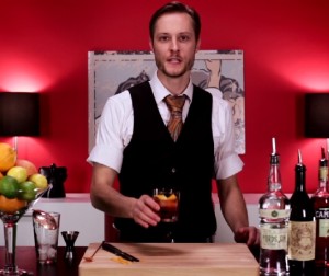 Video: The Tom Cruise Negroni Cocktail Video: The Tom Cruise Negroni Cocktail